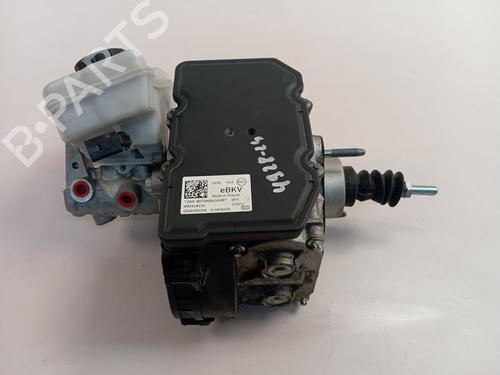 Used Brake master cylinder AUDI Q7 (4MB, 4MG, 4MQ) 3.0 TDI e-tron quattro (374 hp) 21142282