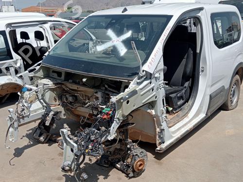 Used Parts PEUGEOT RIFTER 4334625