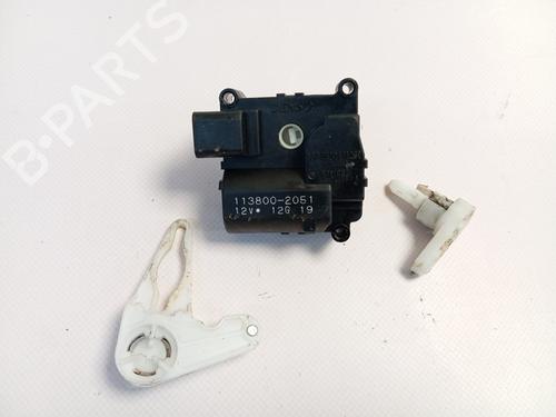 Used Fuel door actuator TOYOTA COROLLA Verso (ZER_, ZZE12_, R1_) 2.2 D-4D (AUR10_, AUR10R) (177 hp) 22713060