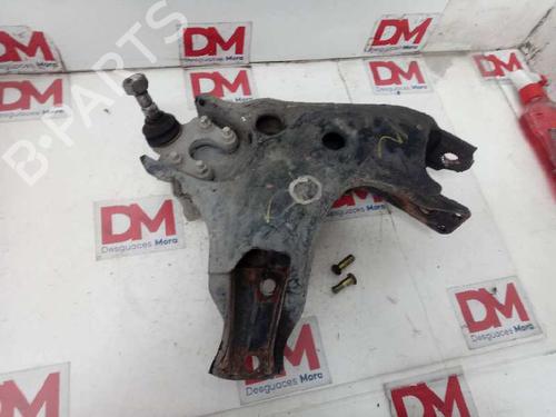 Used Right front suspension arm NISSAN TERRANO II (R20) 2.7 TDi 4WD (125 hp) 12838690