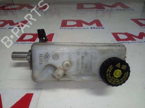Brake master cylinder RENAULT KANGOO / GRAND KANGOO II (KW0/1_)  | BP12664384M77 