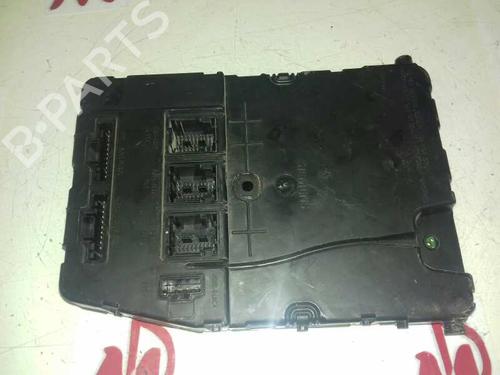 Used Fuse box RENAULT MEGANE II Estate (KM0/1_) [2003-2012]  12642205