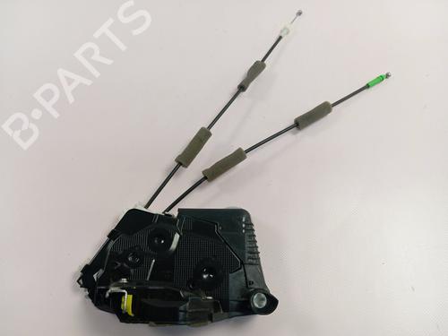 front-left-lock-toyota-yaris-_p21_-_pa1_-_ph1_-2020-34624301 main image