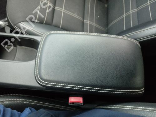 Used Armrest / Center console MERCEDES-BENZ CLA Coupe (C117) [2013-2019]  12673578
