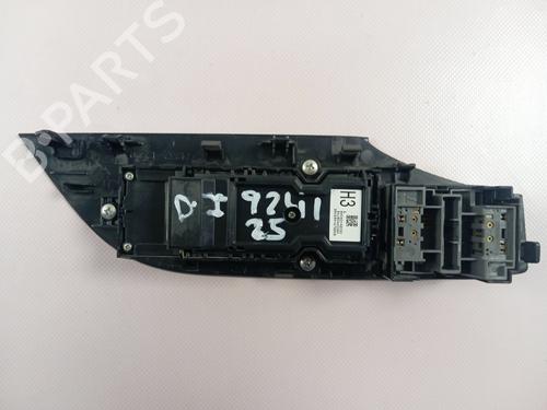 Left front window switch TOYOTA RAV 4 V (_A5_, _H5_) 2.5 Hybrid AWD (AXAH54) | BP37199863I27 - Image 2