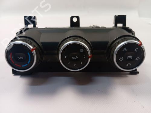 Used Climate control NISSAN PRIMASTAR Van (X82) [2021-2025]  26699874