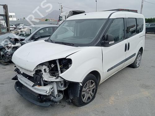 Gebruikte FIAT DOBLO Cargo (263_) 1.6 D Multijet 4954052 Onderdelen