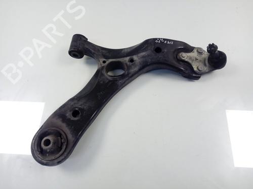 Used Right front suspension arm TOYOTA AVENSIS Saloon (_T27_) [2008-2018]  18547444
