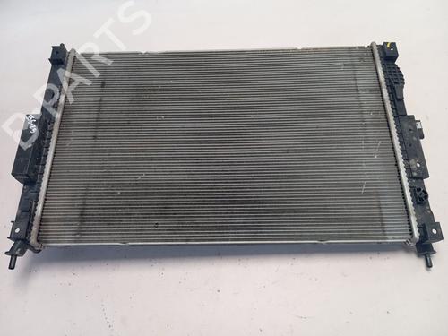 Used Water radiator PEUGEOT 3008 II SUV (MC_, MR_, MJ_, M4_) 1.2 THP/ PureTech 130 (MRHNSM, MRHNSU, MRHNSJ, MRHNYW,... (131 hp) 28070491