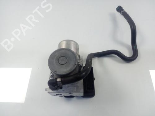 Used ABS pump RENAULT ZOE (BFM_) ZOE (72 hp) 17981435