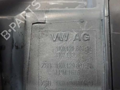 Used Air filter box SEAT LEON (1P1) 1.2 TSI (105 hp) 30371218