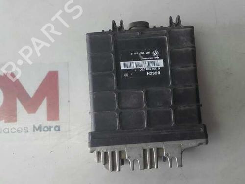 Used Engine control unit (ECU) VW GOLF III (1H1) 1.8 (90 hp) 12647904
