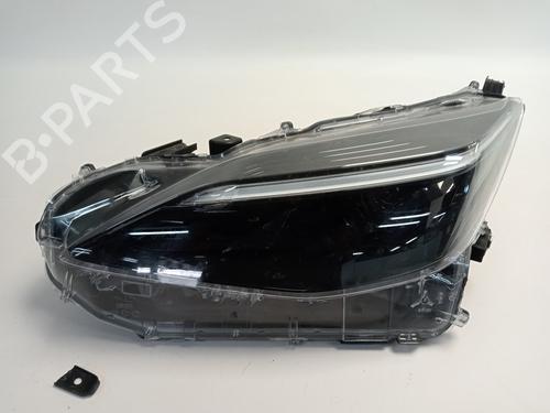 Used Left headlight TOYOTA YARIS CROSS (MXP_) [2020-2025]  18853998