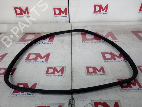 Used Rubber door seal MERCEDES-BENZ C-CLASS (W205) C 250 BlueTEC / d (205.008, 205.006) (204 hp) 14132498