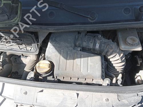 Right front window switch NISSAN PRIMASTAR Van (X83) | BP17809098I26