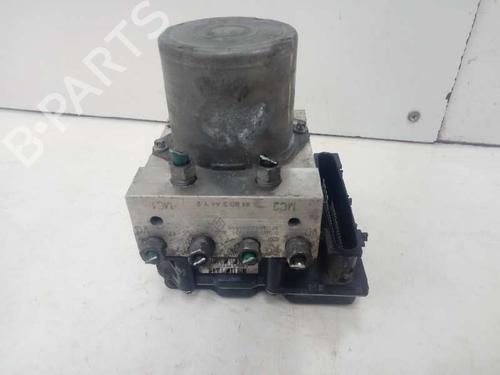 Used ABS pump RENAULT MEGANE II (BM0/1_, CM0/1_) 1.4 16V (BM0B, CM0B) (98 hp) 12663977