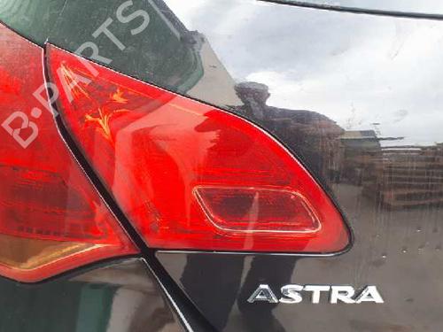 Used Left tailgate light OPEL ASTRA J (P10) [2009-2016]  30371410