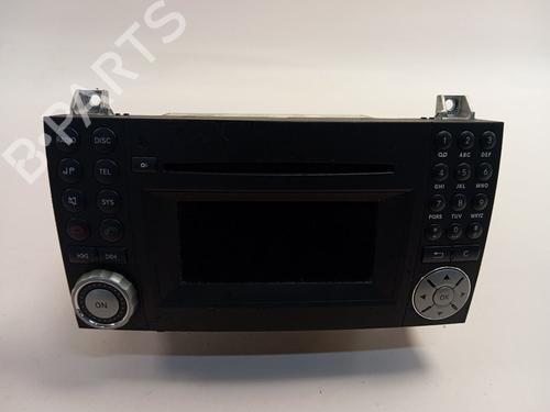 Used Radio MERCEDES-BENZ SLK (R171) 200 Kompressor (171.445) (184 hp) 21043736
