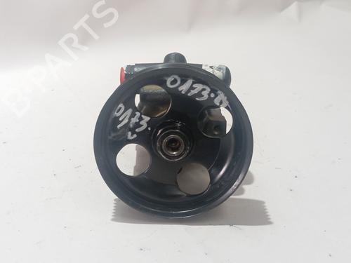 Used Steering pump Steering pump RENAULT TRAFIC II Van (FL) [2001-2026] 33952834 33952834