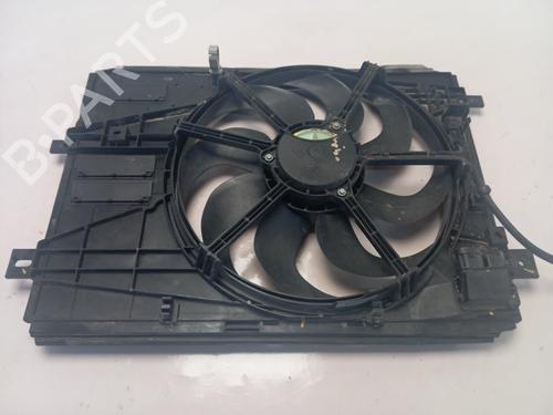 Used Radiator fan PEUGEOT 3008 II SUV (MC_, MR_, MJ_, M4_) 1.2 THP/ PureTech 130 (MRHNSM, MRHNSU, MRHNSJ, MRHNYW,... (131 hp) 28492312
