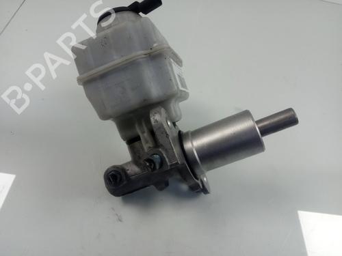 Used Brake master cylinder BMW 6 Coupe (F13) 640 d (313 hp) 18099130