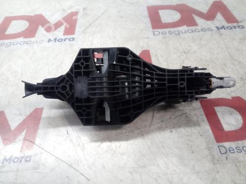 Rear right exterior door handle LAND ROVER DISCOVERY SPORT (L550) 2.0 D | BP12674325C130