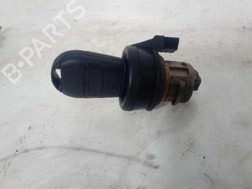 Used Ignition barrel BMW 3 (E46) 320 d (136 hp) 12670122
