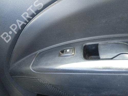 Used Right front window switch OPEL COMBO Box Body/MPV (X12) 1.3 CDTI (B05) (90 hp) 12843197