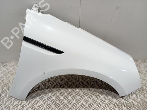 right-front-fenders-renault-megane-iv-hatchback-b9amn_-2015-40543887 main image