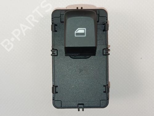 Used Right rear window switch Right rear window switch MG MG ZS SUV (AZS1) [2017-2026] 40220890 40220890