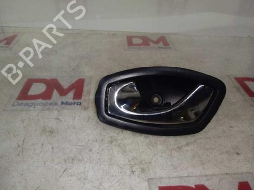 Used Front left interior door handle RENAULT CLIO IV (BH_) [2012-2021]  30370835