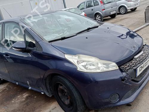 Right headlight PEUGEOT 208 I (CA_, CC_) | BP26334405C29