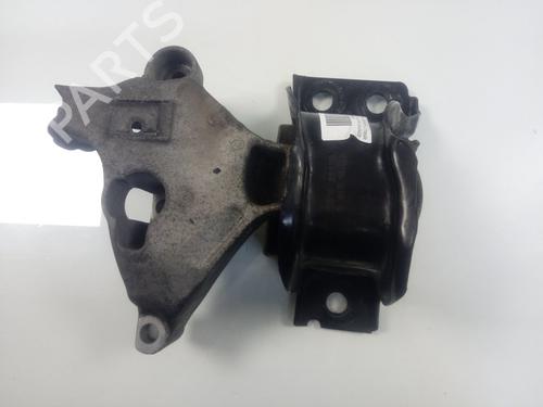 Used Engine mount RENAULT KANGOO / GRAND KANGOO II (KW0/1_) [2008-2025]  17981453