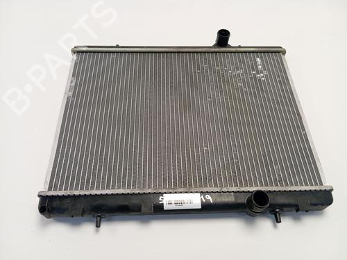 Used Water radiator Water radiator 39430682 39430682