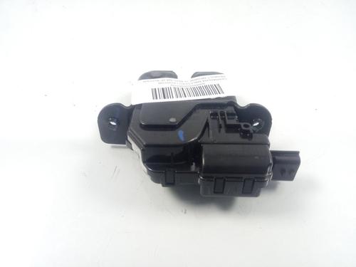 Bakluke lås RENAULT MEGANE IV Hatchback (B9A/M/N_) 1.3 TCe 115 (B9N9) (116 hp) 17707403