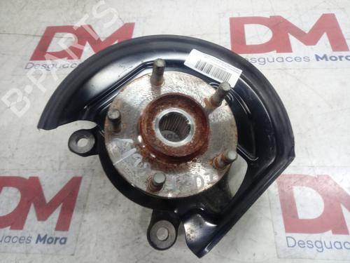 Used Left front steering knuckle Left front steering knuckle NISSAN JUKE (F15) [2010-2019] 12674921 12674921