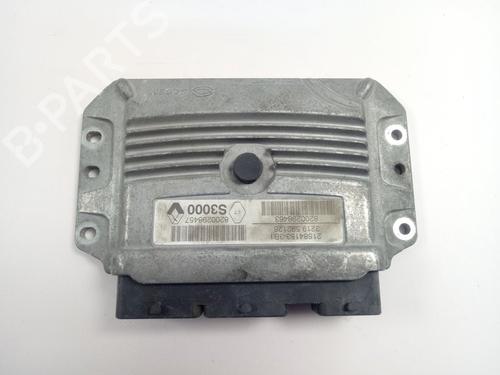 Used Engine control unit (ECU) RENAULT MEGANE II (BM0/1_, CM0/1_) [2001-2012]  18746745