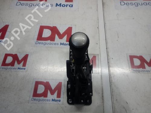 Used Gear lever NISSAN JUKE (F15) 1.5 dCi (110 hp) 15238245