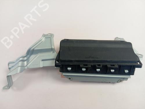 Used Knee airbag Knee airbag 37150436 37150436