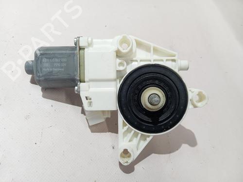 Used Left front window motor Left front window motor MERCEDES-BENZ B-CLASS Sports Tourer (W246, W242) B 180 CDI / d (246.212) (109 hp) 34648752 34648752