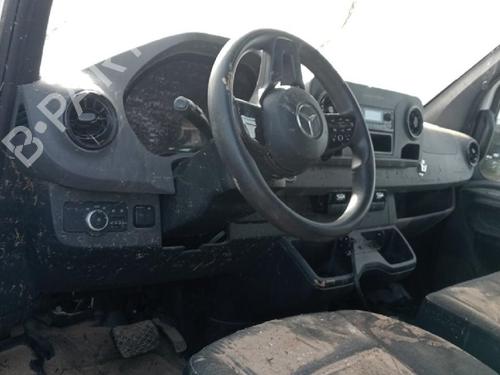 Right front brake caliper MERCEDES-BENZ SPRINTER 3,5-t Van (B907, B910) 319 CDI All-wheel Drive (907.633, 907.635, 907.637) | BP31996787M104  - Image 10