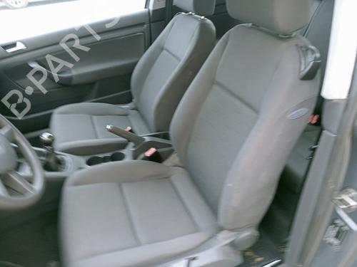 Left headlight VW GOLF V (1K1) | BP24404943C28