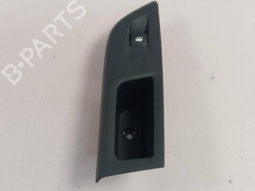 Mando elevalunas delantera derecho Mando elevalunas delantera derecho OPEL CORSA F (P2JO) [2019-2026] 37425369 37425369