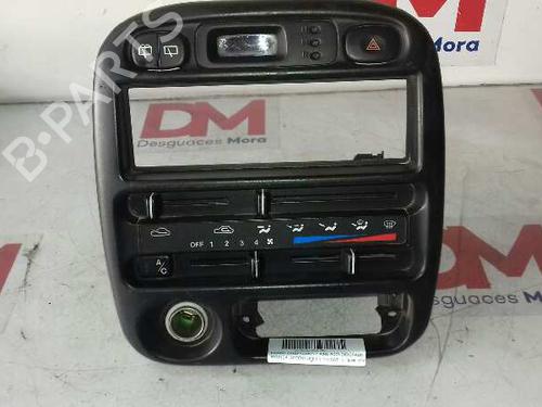 Used Climate control HYUNDAI ACCENT I (X-3) [1994-2002]  12935923