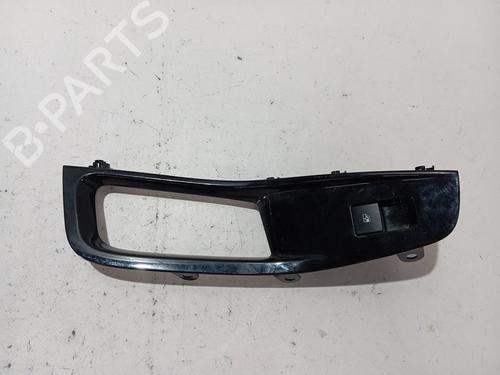 Used Left rear window switch CHEVROLET ORLANDO (J309) [2010-2025]  30374470