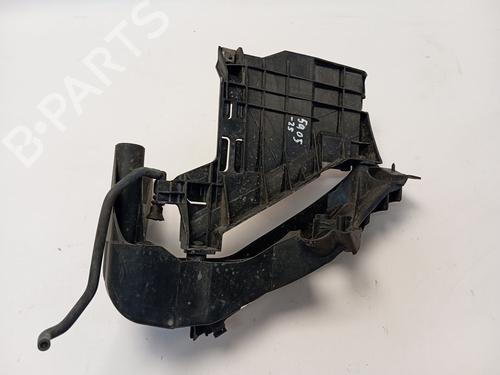 Right headlight support AUDI A5 Sportback (8TA) 2.0 TDI | BP29183922C156 