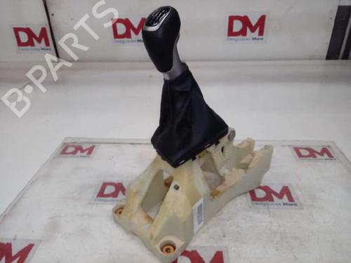 Used Gear lever KIA SPORTAGE IV (QL, QLE) [2015-2022]  16577662