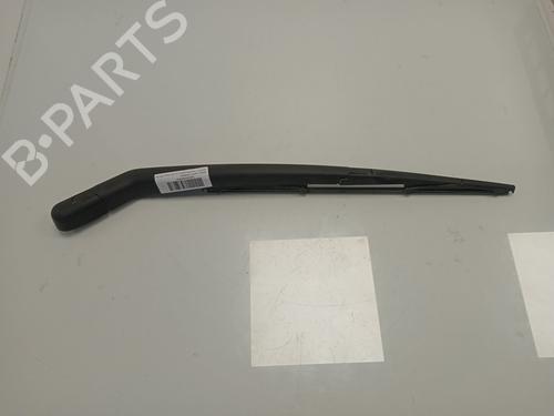 Used Rear windshield wiper arm RENAULT KOLEOS I (HY_) 2.0 dCi (HY0K) (150 hp) 30373332