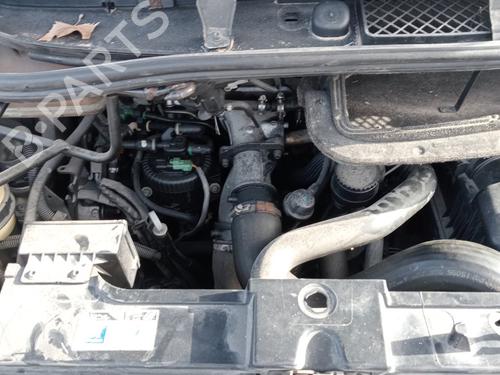 Fuse box PEUGEOT 807 (EB_)  | BP22334718E1 