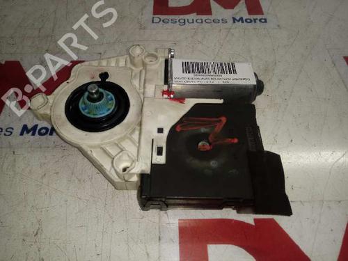 Moteur de lève-vitre avant gauche SEAT LEON (1P1) 1.6 TDI (105 hp) 12666663